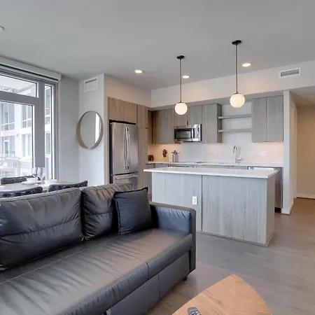 Quiet Apartment Steps From The Subway At Clarendon